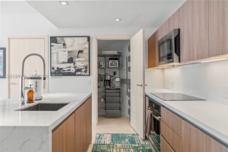 Apartment for rent at Tiffany House TH2