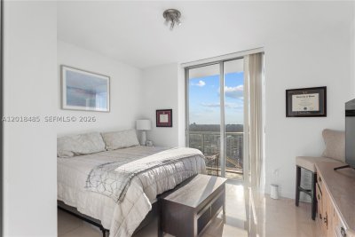 Comprar apartamento no Axis on Brickell North Tower 2925-N