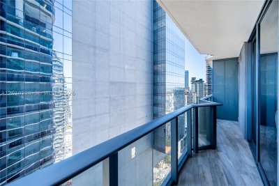 Comprar apartamento en SLS Lux Brickell 3905