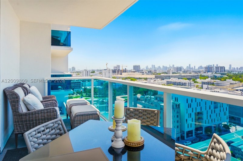 Alquiler de apartamento en Roney Palace 1533