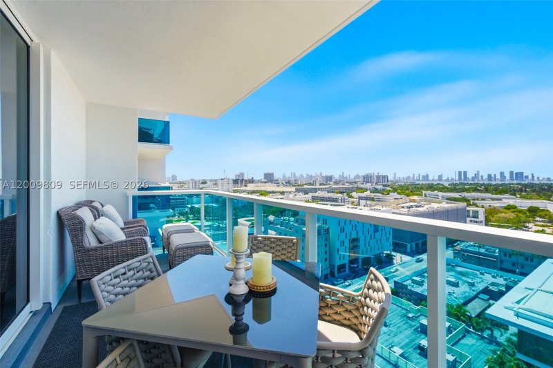 Alquiler de apartamento en Roney Palace 1533