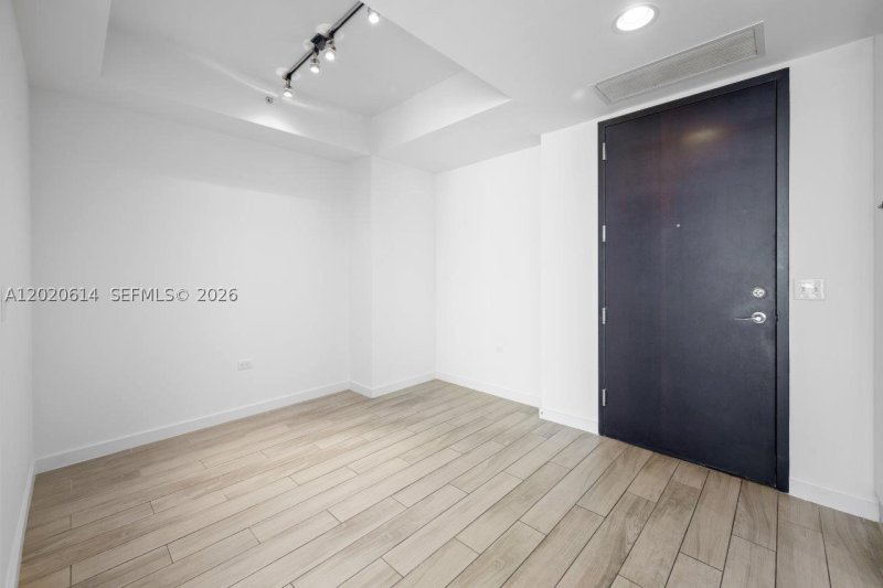 Comprar apartamento no Nine at Mary Brickell Village 2911