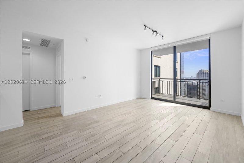 Comprar apartamento no Nine at Mary Brickell Village 2911
