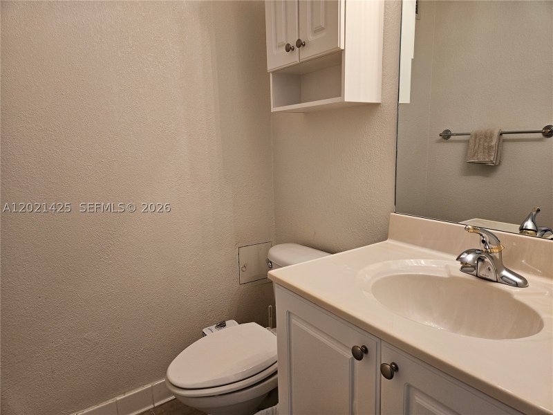 Property photo # 6