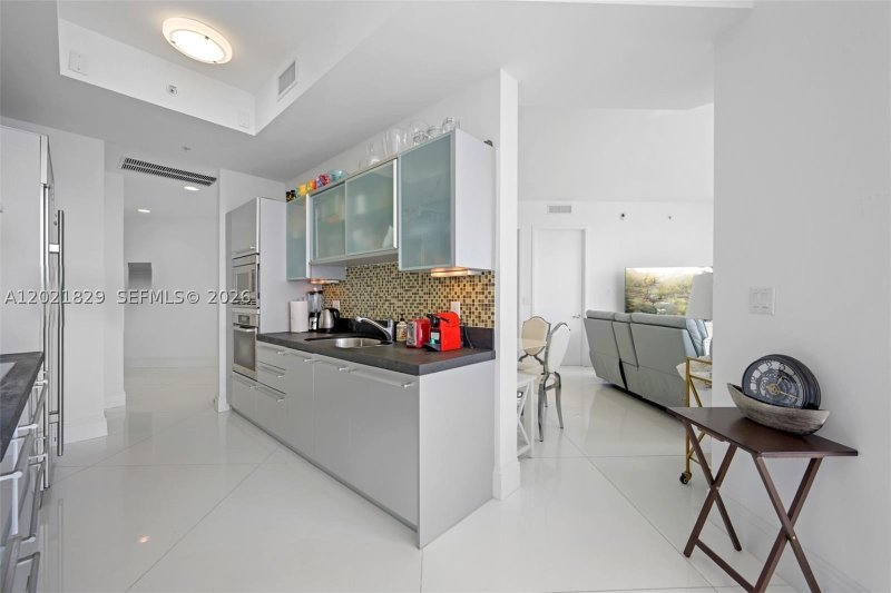 Condo for sale at Trump Royale 3501A