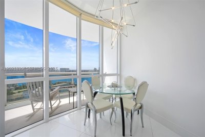Comprar apartamento no Trump Royale 3501A