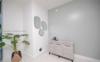 Comprar apartamento no Brickell House Condo 1601
