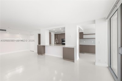 Aluguel de apartamento no Mirasol Ocean Towers 2302