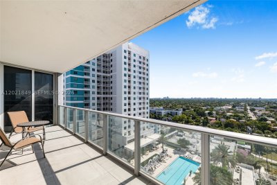 Brickell Ten Apt #1608