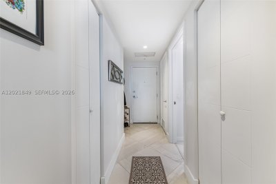Comprar apartamento en Brickell Ten 1608