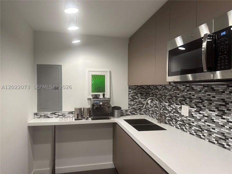 Condo for sale at Midtown Midblock 311
