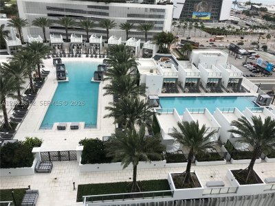 Alquiler de apartamento en Paramount Miami WorldCenter 207
