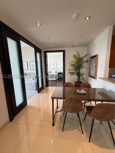 Alquiler de apartamento en Turnberry On The Green TS-03