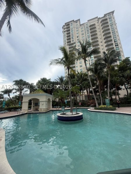 Alquiler de apartamento en Turnberry On The Green TS-03