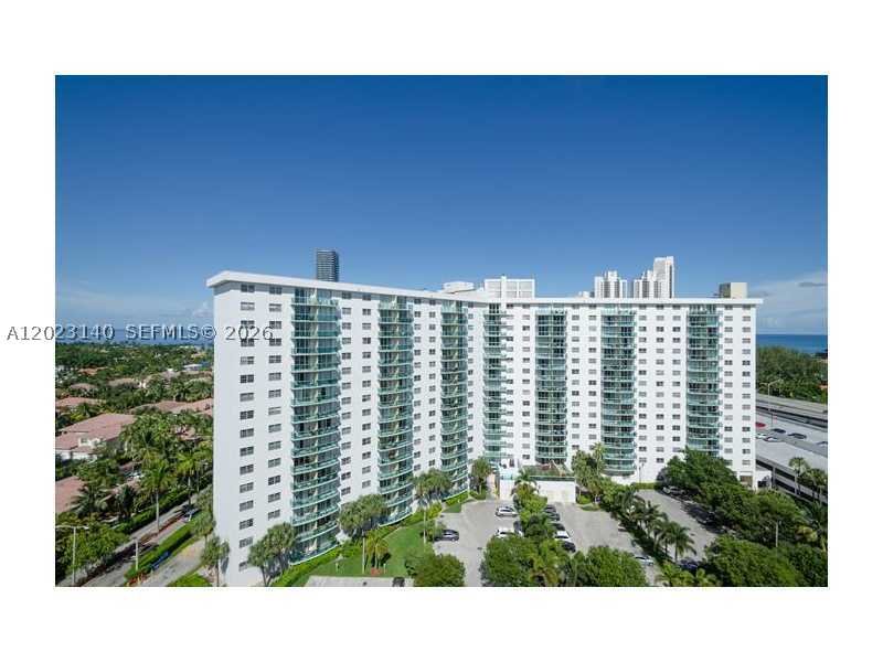 Comprar apartamento no Ocean View 607