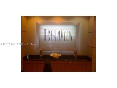 Comprar apartamento no Ocean View 607