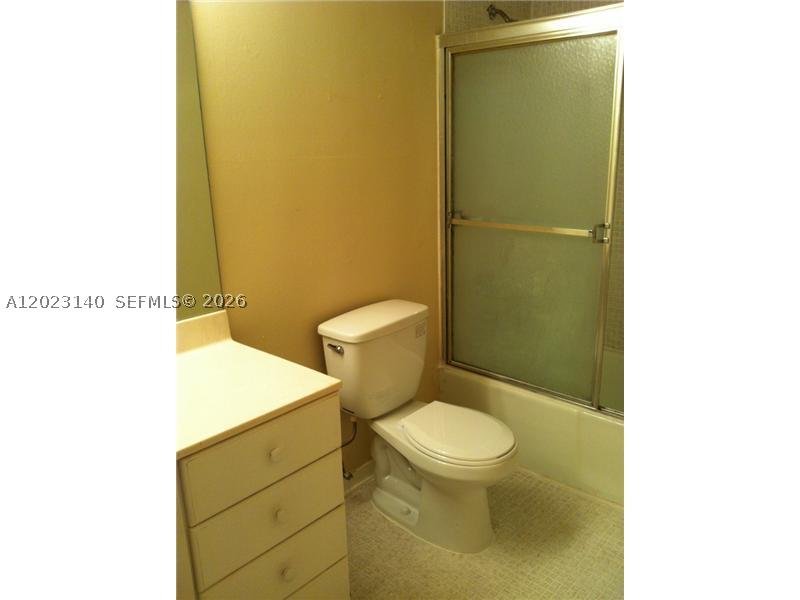 Comprar apartamento no Ocean View 607