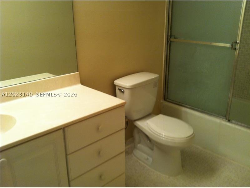 Comprar apartamento no Ocean View 607