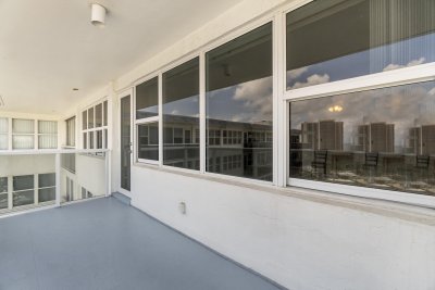 Comprar apartamento en Coral Ridge Towers East 1711