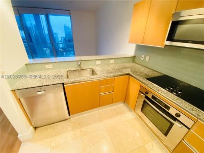 Comprar apartamento no Avenue on Brickell 1060 Tower 3109