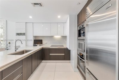 Aluguel de apartamento no Jade Beach 1703