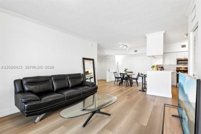 Comprar apartamento en Porto Bellagio 2808
