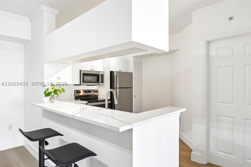 Comprar apartamento en Porto Bellagio 2808