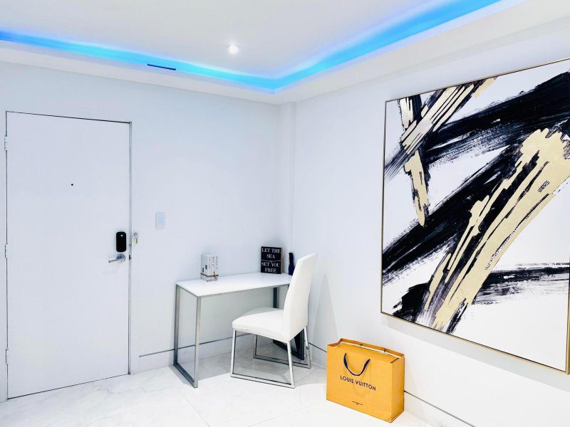 Condo for sale at Flamingo 364