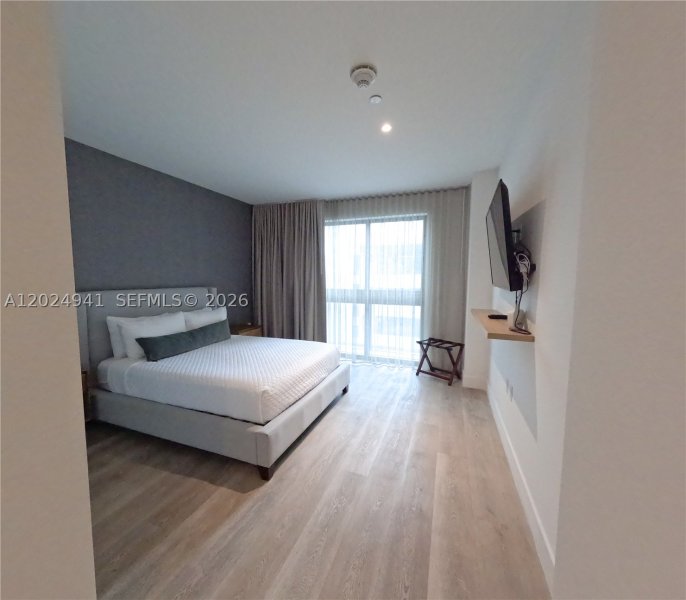 Condo for sale at Smart Brickell III 508