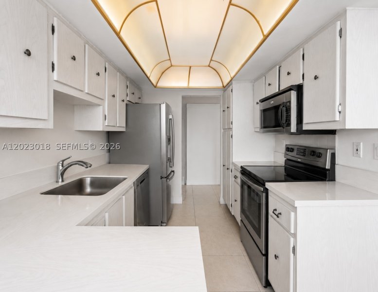 Condo for sale at Del Prado South Tower 1105
