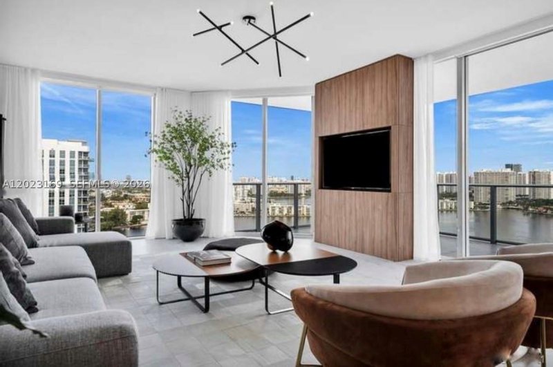 Condo for sale at Marina Palms Yacht Club 2209
