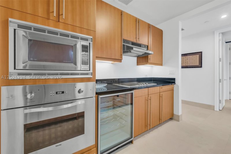 Condo for sale at Four Seasons Millenium Tower I 51A