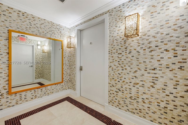 Apartment for rent at Continuum II North 903