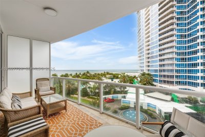 Aluguel de apartamento no Continuum II North 903