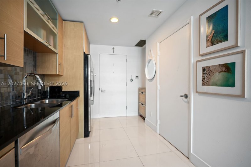 Condo for sale at Infinity on Brickell 4408