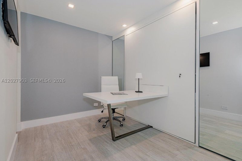 Alquiler de apartamento en Roney Palace 739