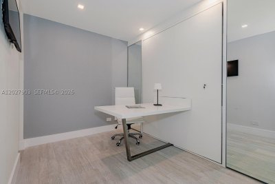 Alquiler de apartamento en Roney Palace 739
