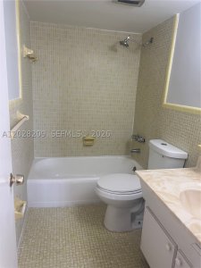 Alquiler de apartamento en Aire Residences 512