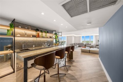 Comprar apartamento en Roney Palace 1432