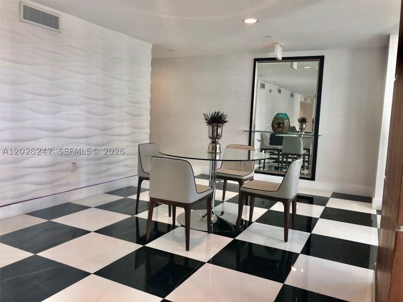 Aluguel de apartamento no 1800 Club 2310