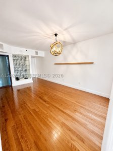 Comprar apartamento no The Courts Condo 415