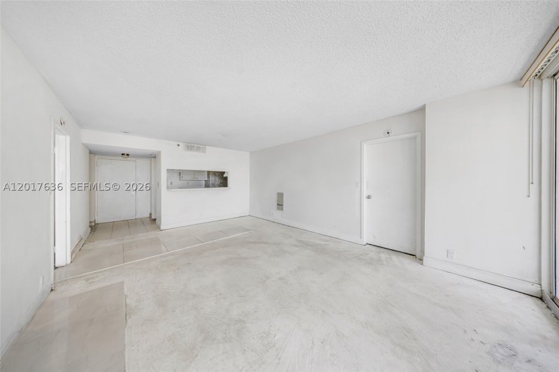 Comprar apartamento en Grandview Palace 609