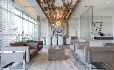 Comprar apartamento en Marina Palms Yacht Club 208