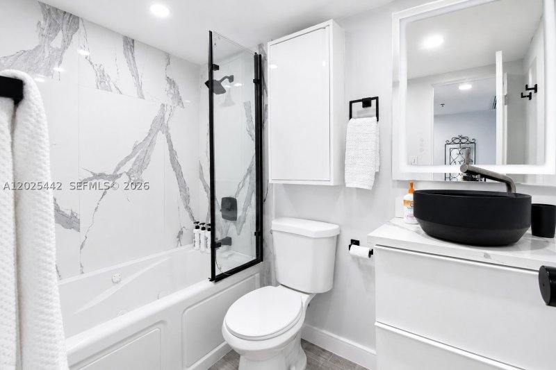 Comprar apartamento en Aventura Beach Club 916