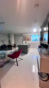 Aluguel de apartamento no The Bond 3600