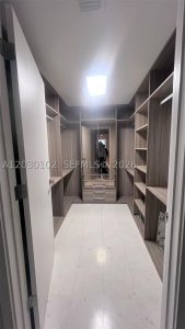 Aluguel de apartamento no The Bond 3600