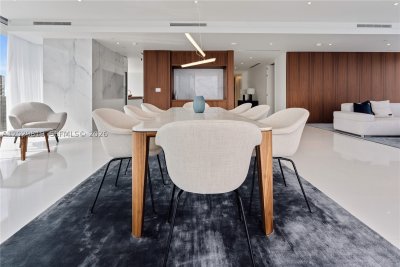 Aluguel de apartamento no Aston Martin Residences 5101