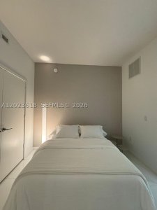 Comprar apartamento en Paramount Miami WorldCenter 1006