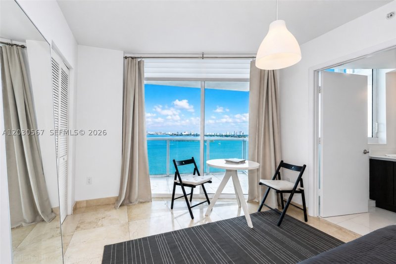 Condo for sale at Onyx On The Bay 1202