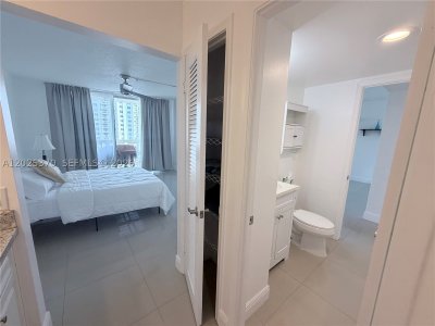 Aluguel de apartamento no Imperial Towers 611
